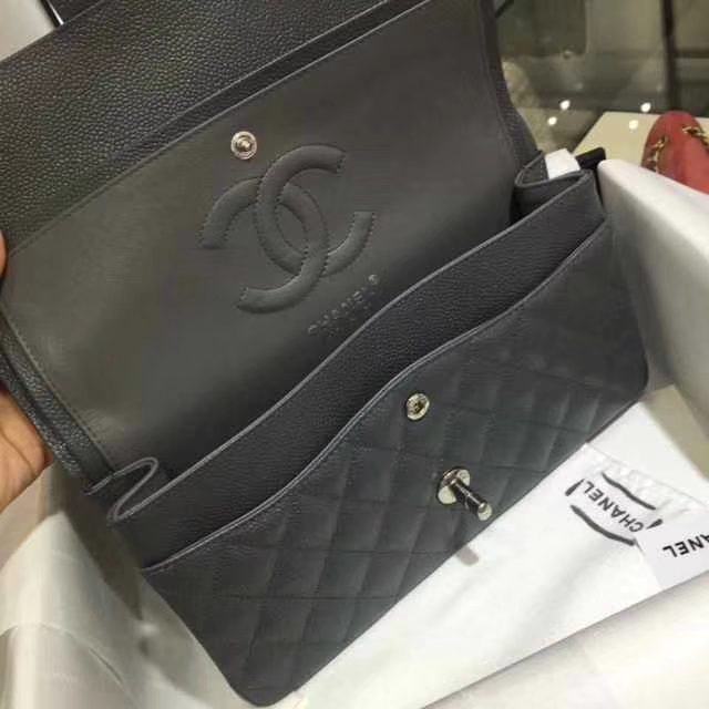 Chanel 香奈儿 Classic Flap Bag  进口鱼子酱 25cm 现货 锡器灰 银扣
