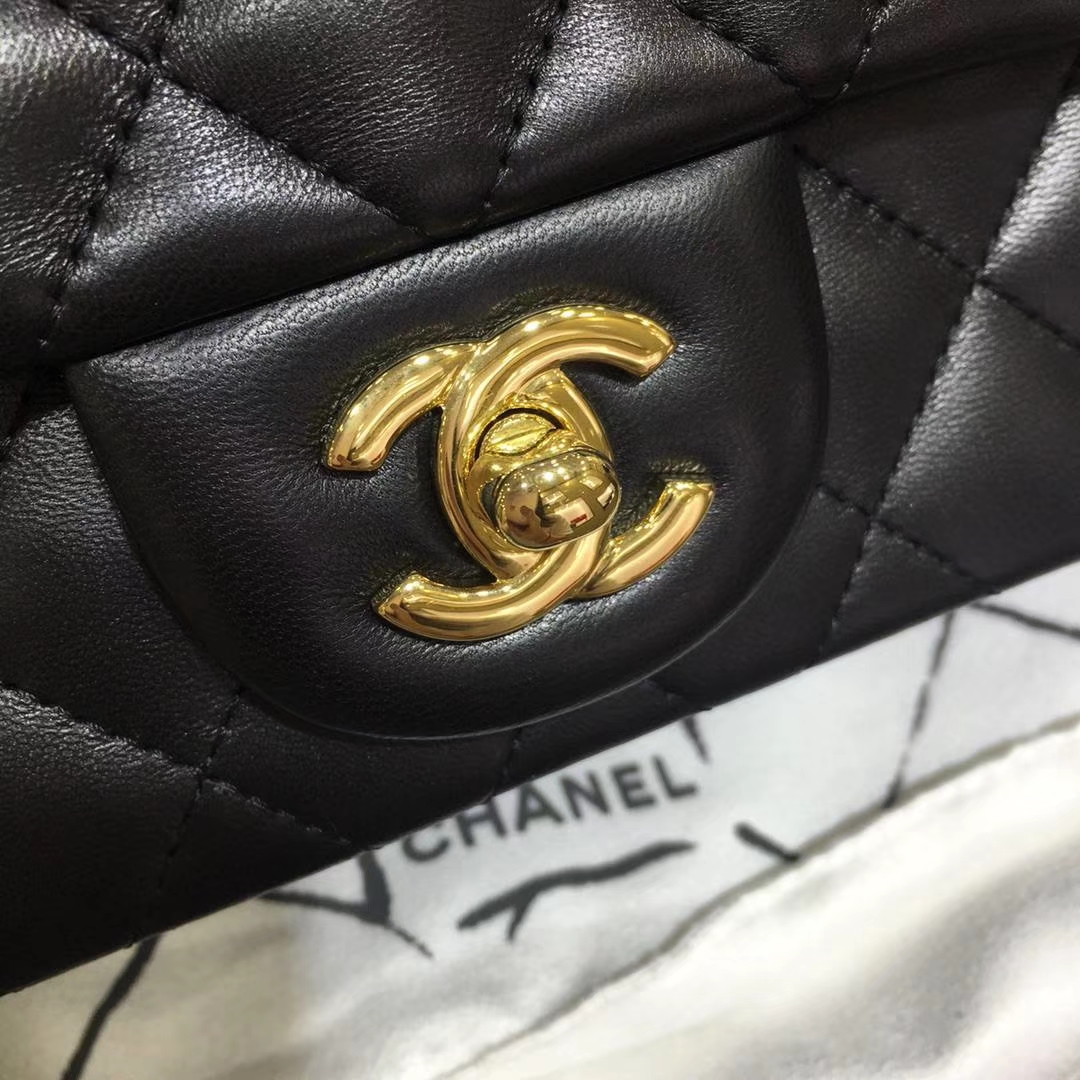 Chanel  香奈儿  Cf系列 17cm 原厂皮 小羊皮 黑色 金扣