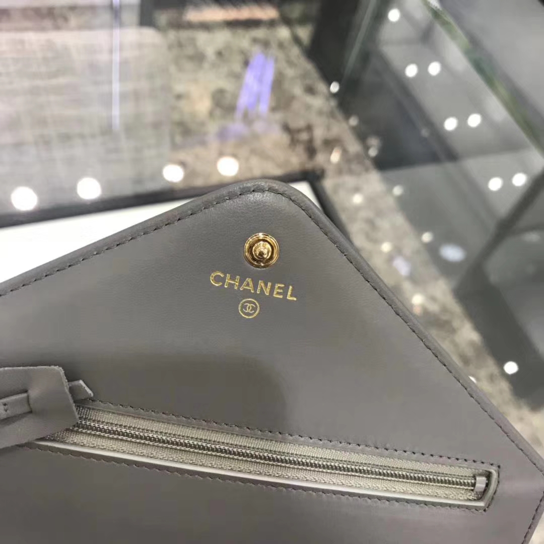 Chanel香奈儿 最新款铆钉WOC 锡器灰 19cm YKK拉链