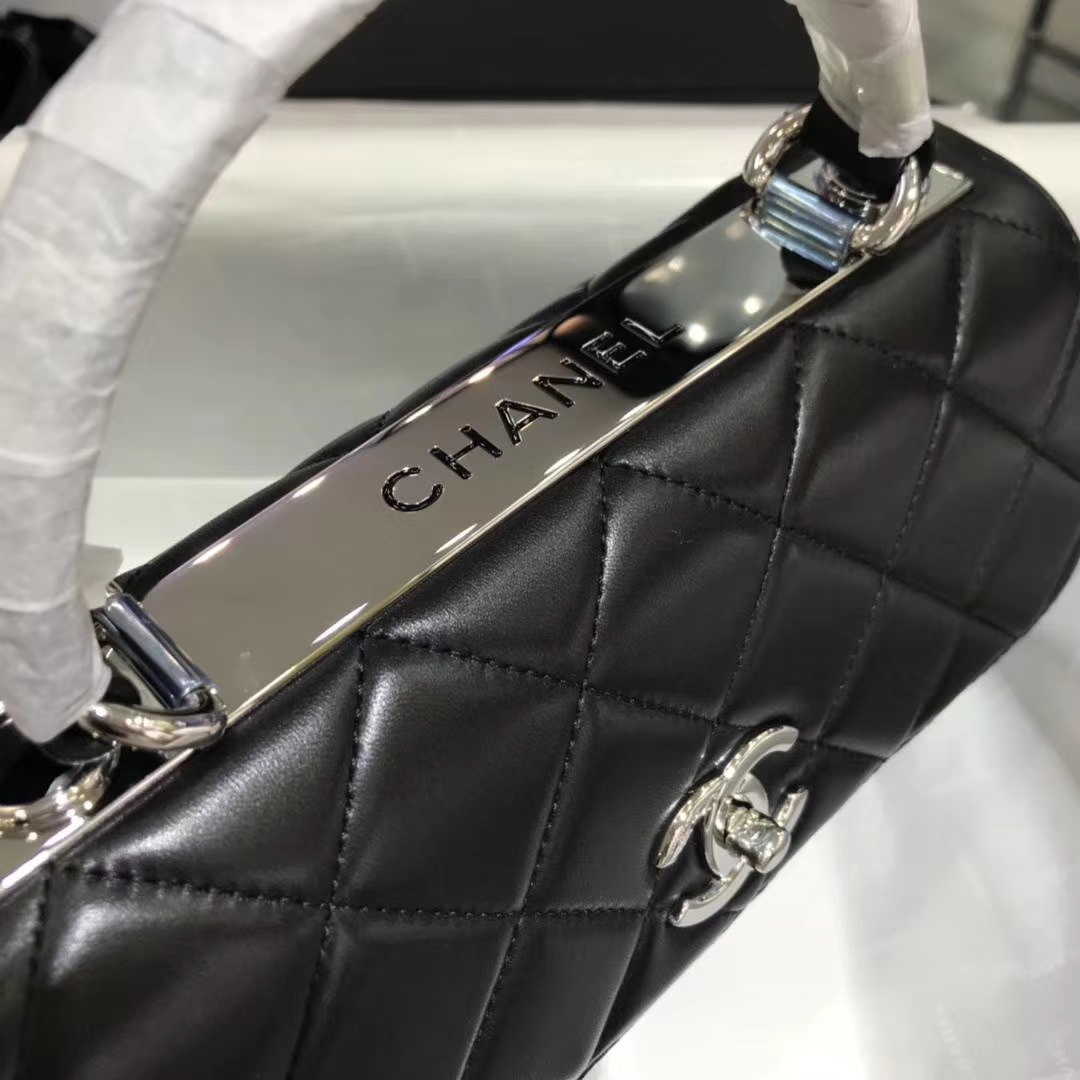 Chanel 香奈儿 Trendy CC  25cm 原厂皮小羊皮 黑色 银扣  
