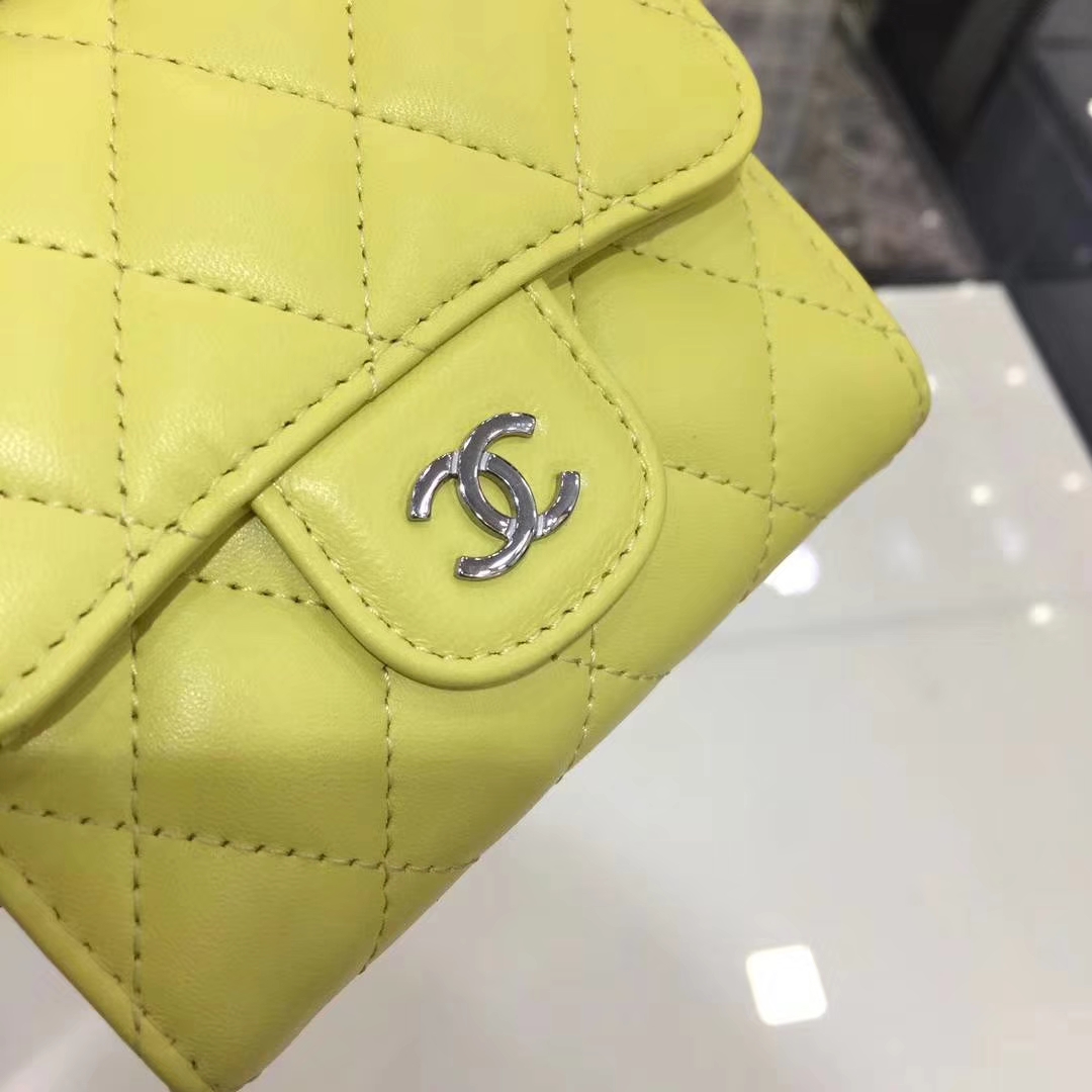 Chanel香奈儿 钱包 小羊皮 柠檬黄 银扣 短夹