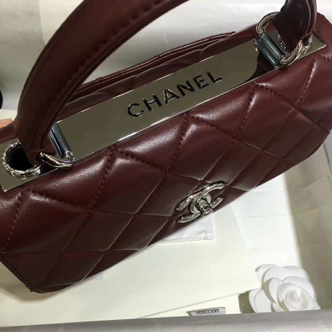 Chanel 香奈儿 Trendy CC 小羊皮 酒红色 25cm 银扣 （现货）