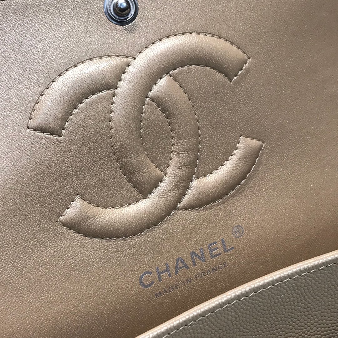 Chanel 香奈儿 Classic Flap 代购版本 25cm 进口小鱼籽酱 金色 银扣