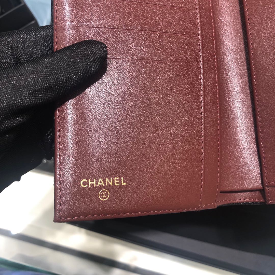 Chanel 香奈儿 长夹钱包 进口牛皮鱼子酱～黑色金扣～有少量现货
