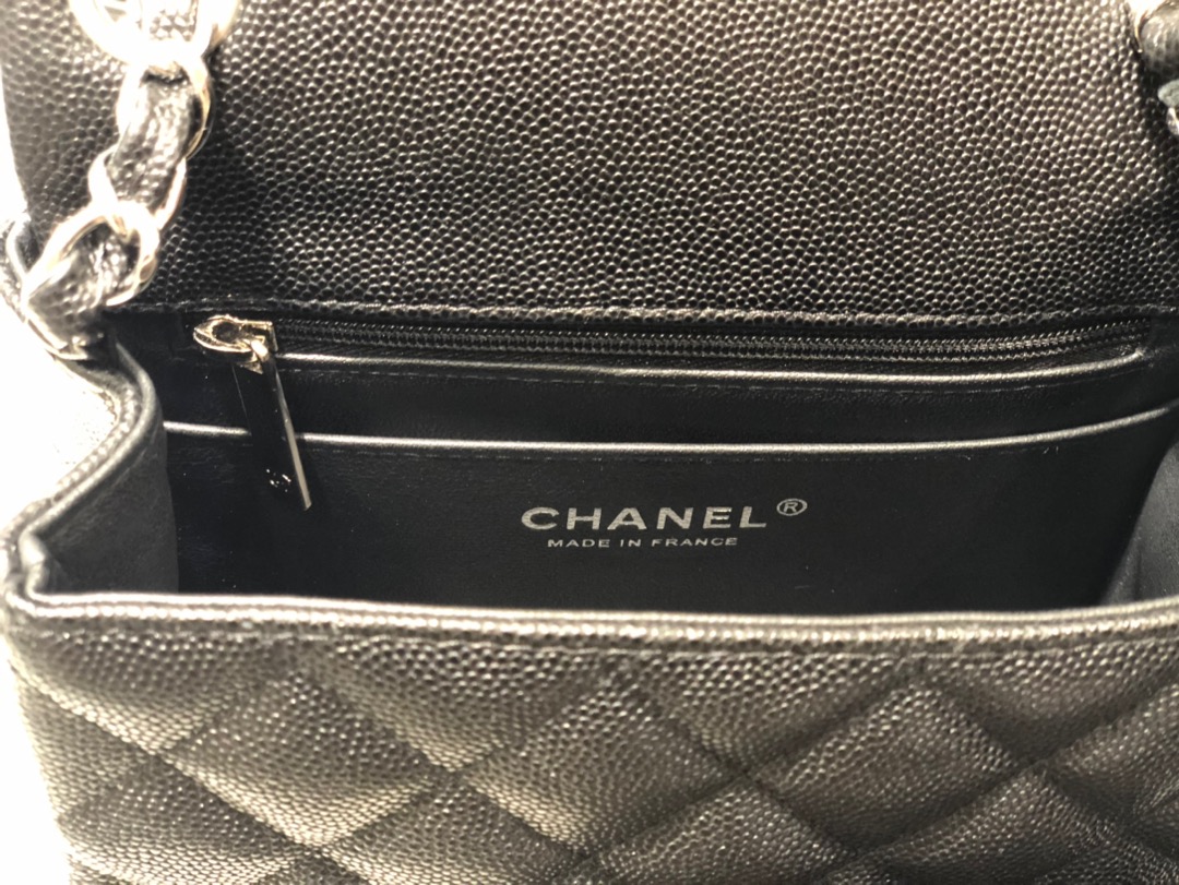 Chanel 香奈儿【真品级】～CF原厂球纹小鱼子酱牛皮 17cm～原厂皮～数量不多～黑色-银扣
