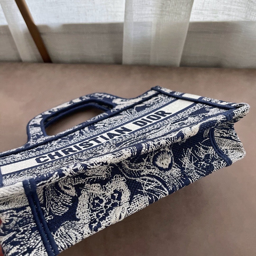 Dior 迪奥 购物袋 mini/22.5cm 新蓝老虎刺绣