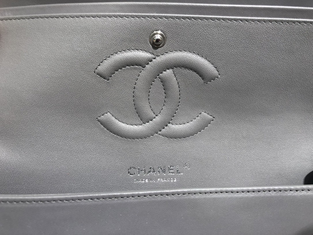 香奈儿 真品级 Chanel  Cf中号  经典系列 原厂进口小羊皮 全钢五金 15.5*25.5*6.5cm