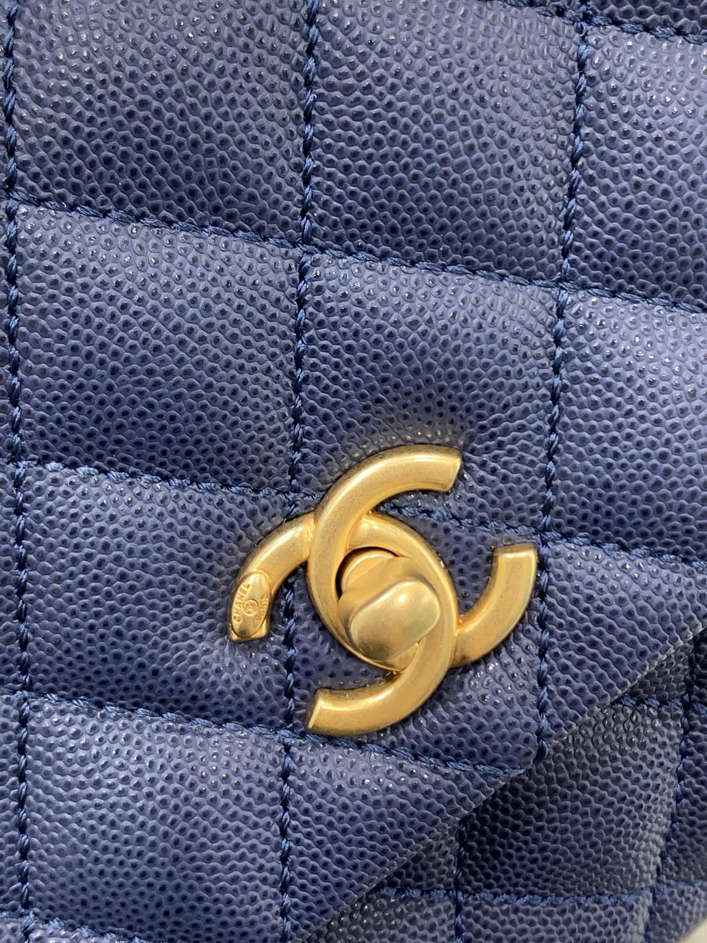 《CoCo handle》顶级代购版 23cm 原厂小球纹牛皮～蜥蜴皮手柄～蓝色～沙金
