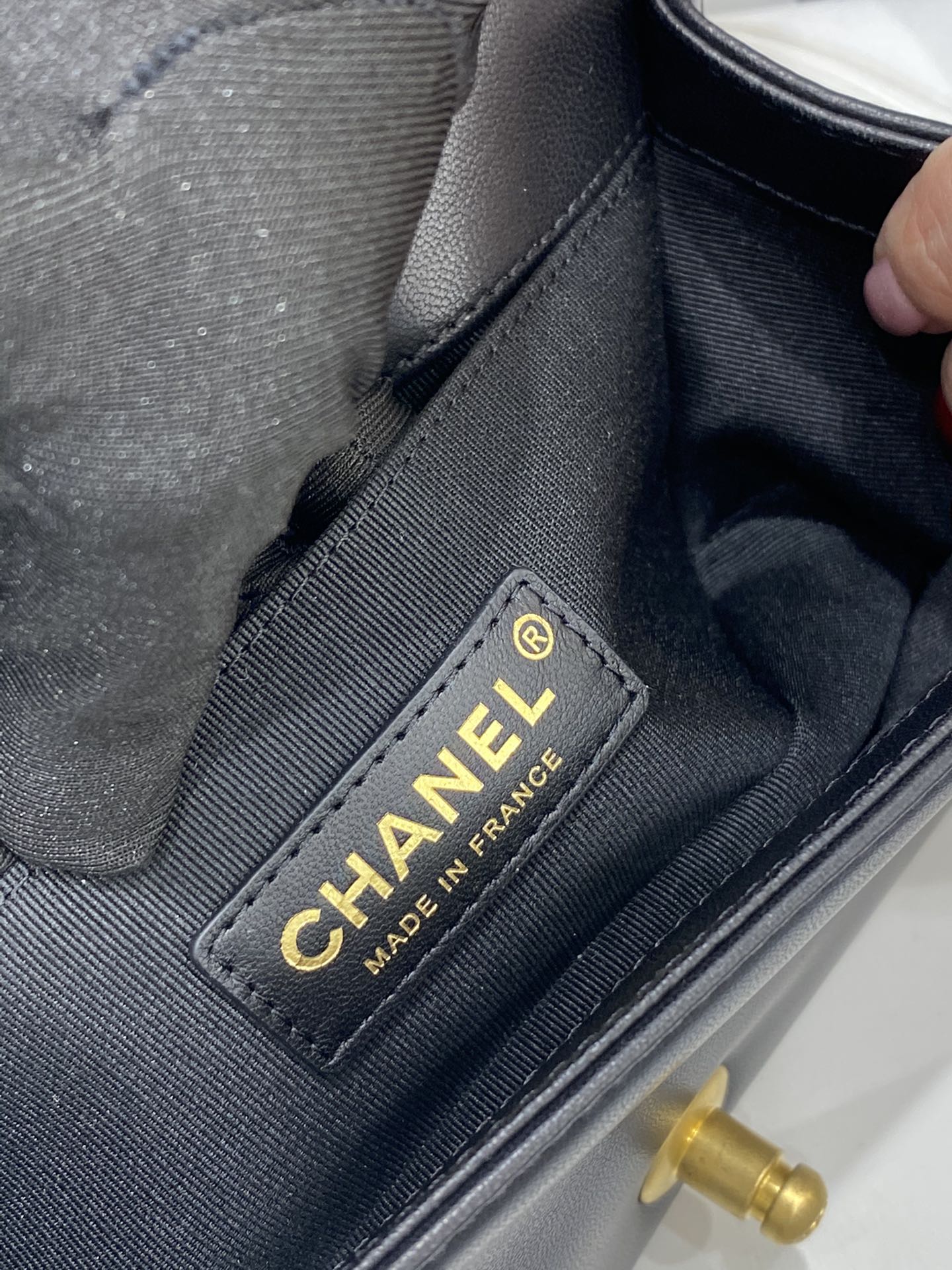Chanel Leboy 20  【真品级】原厂bodin joyeux 羔羊皮 黑色～菱格～砂金