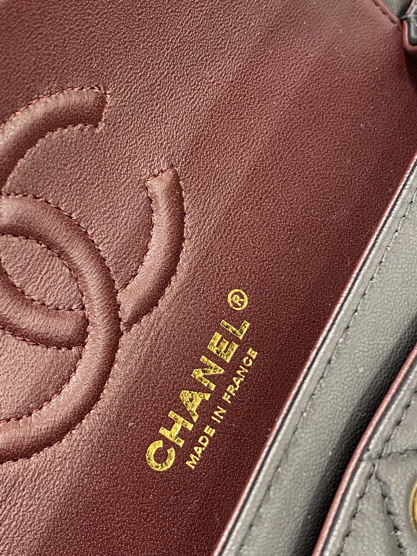 现货  【真品级】Chanel CF 23cm  原厂bodin joyeux 羔羊皮  经典永远百搭 黑色～金扣～