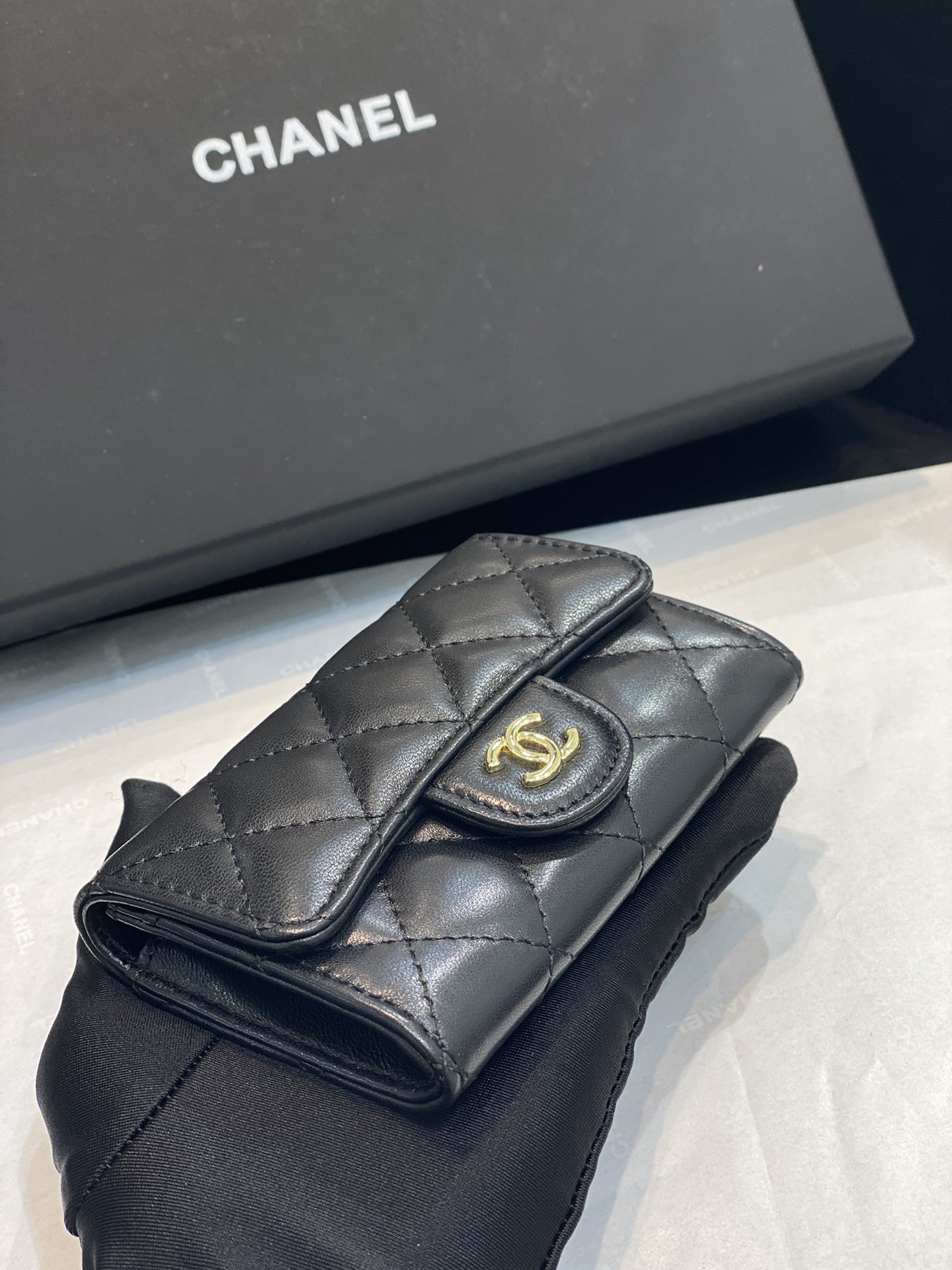 Chanel 2020新款cf卡包 11*8.5*3cm 黑色 小羊皮 金扣