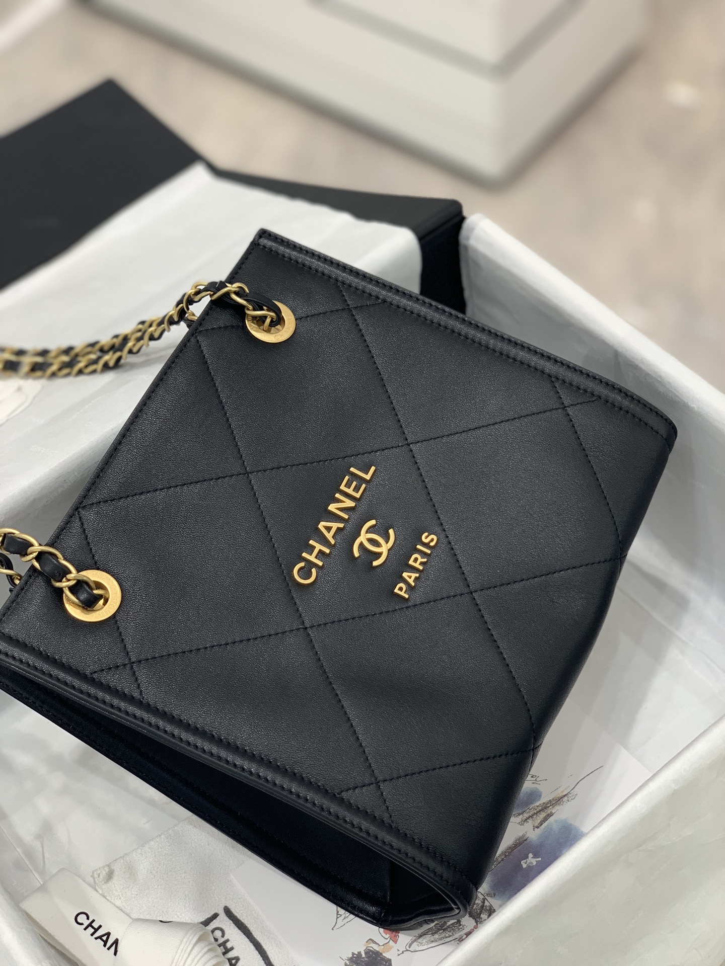 Tổng hợp 51 về chanel bag tote price mới nhất cdgdbentreeduvn #22 Tổng hợp 51 về chanel bag tote price mới nhất cdgdbentreeduvn