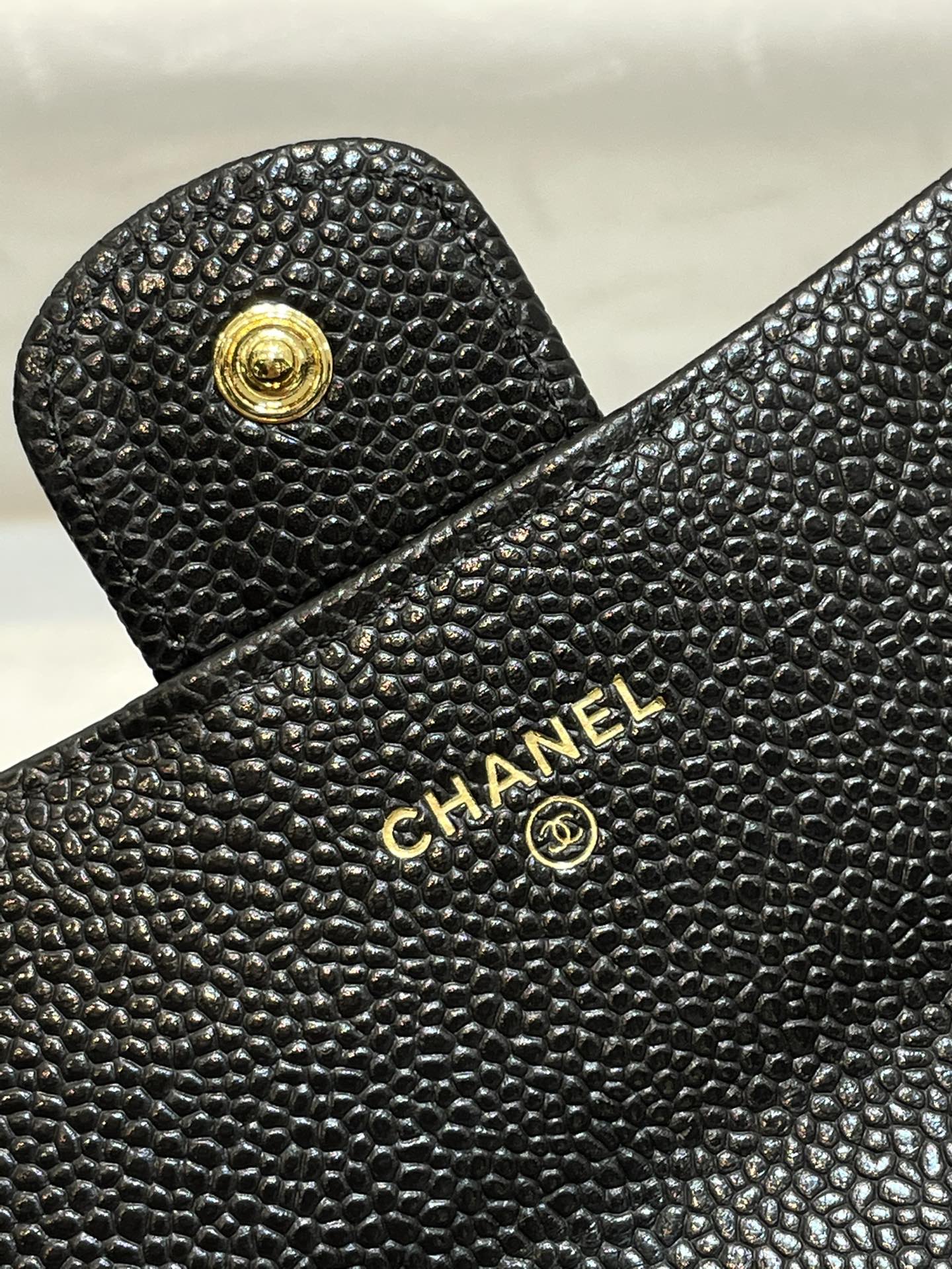 Chanel经典三折长款钱包 高品质   进口鱼子酱牛皮 ～金扣 10.5-19-3cm
