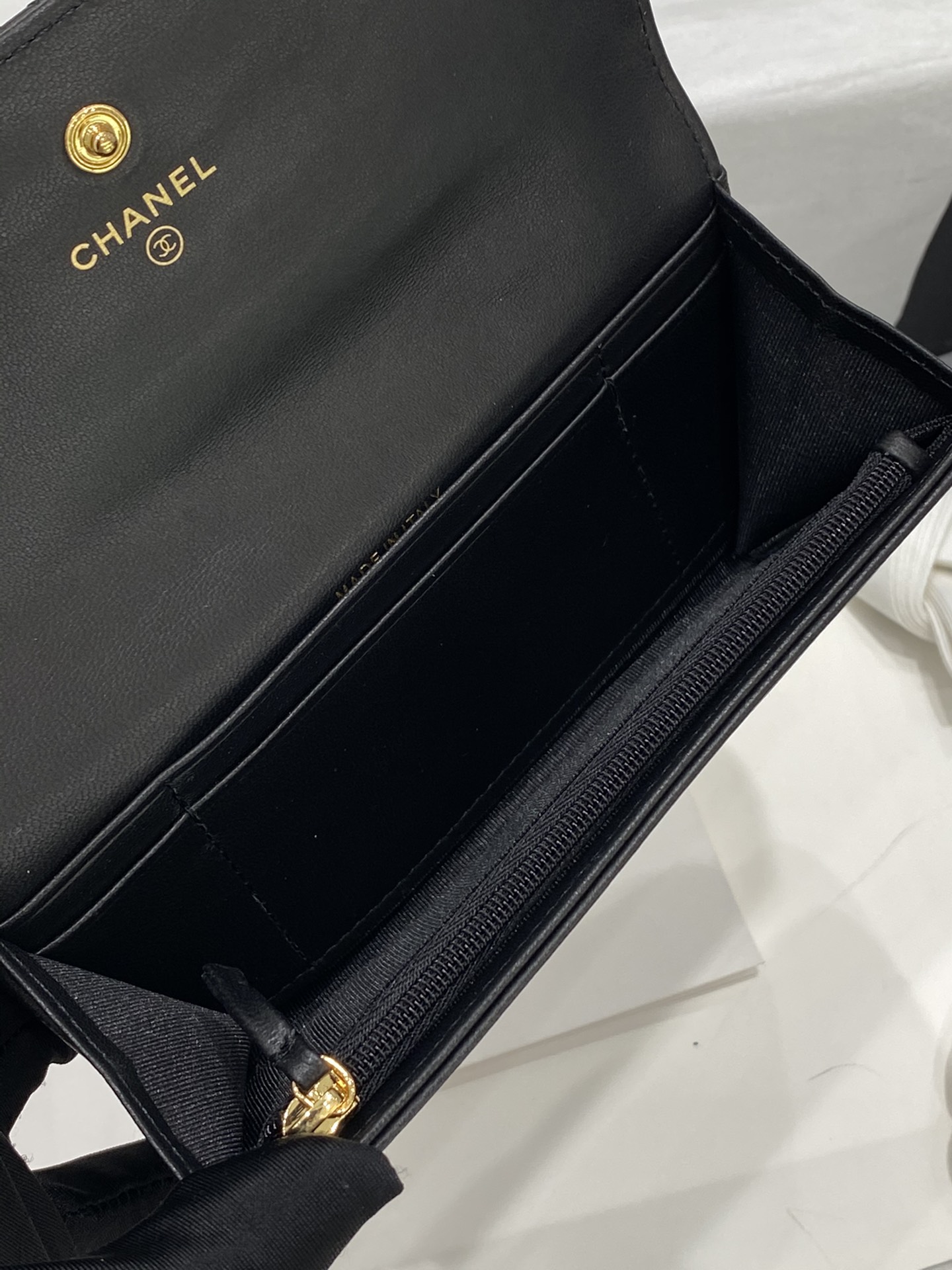 Chanel cf系列两折翻盖长款钱包 全新设计→ 大菱格 大双C编织logo 小羊皮 10*19.5*2.5cm