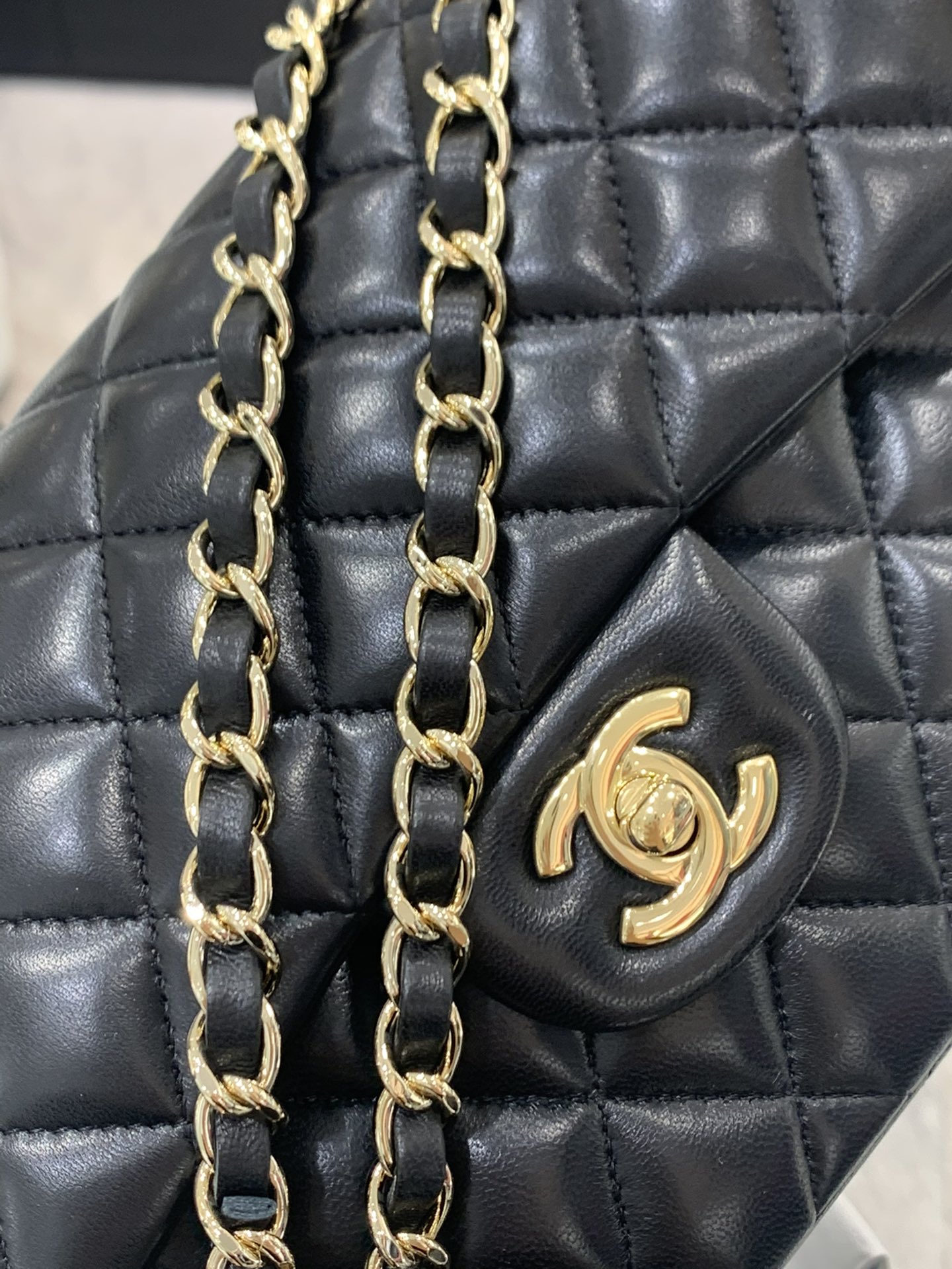 现货  【真品级】Chanel CF 23cm  原厂bodin joyeux 羔羊皮  经典永远百搭  黑色～浅金扣～