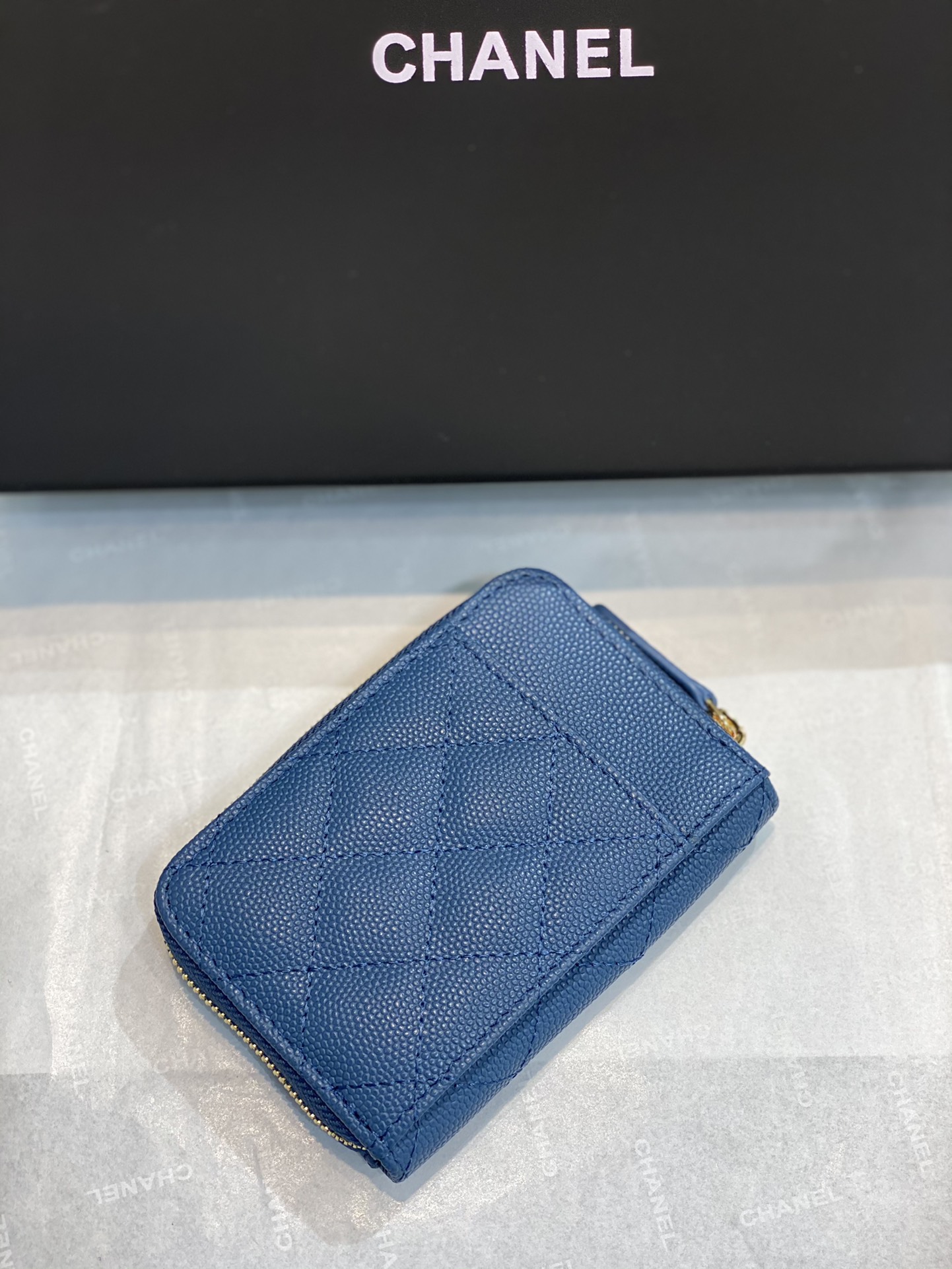 Chanel小零钱包 高品质 经典菱格设计搭配小羊皮～金扣 7.5×2×11.cm