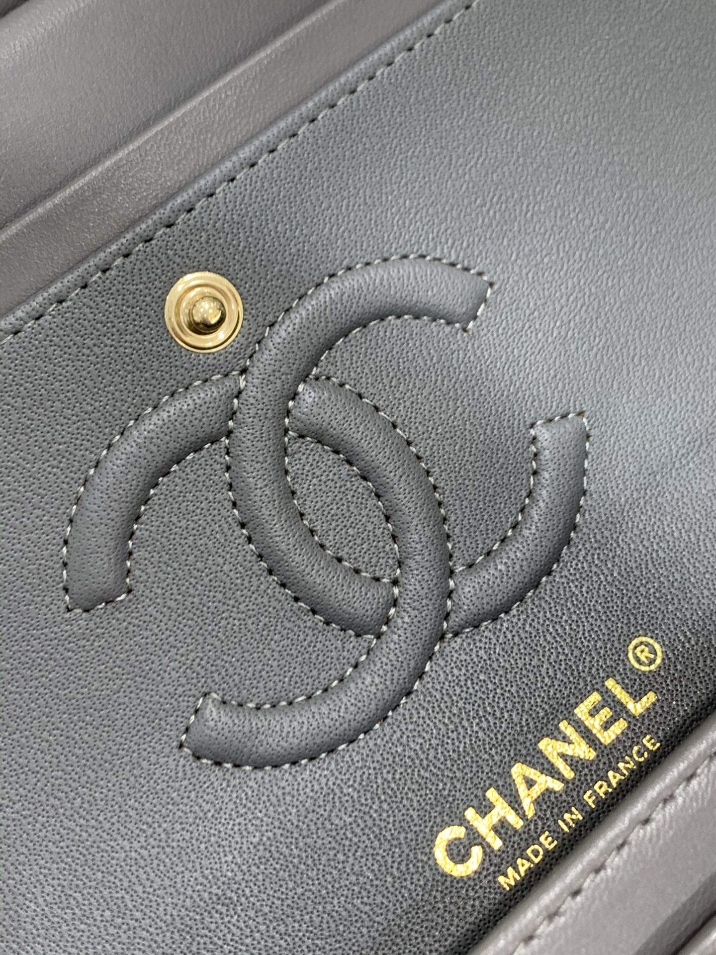 现货  【真品级】Chanel CF 23cm  原厂bodin joyeux 羔羊皮  经典永远百搭 灰色 浅金扣