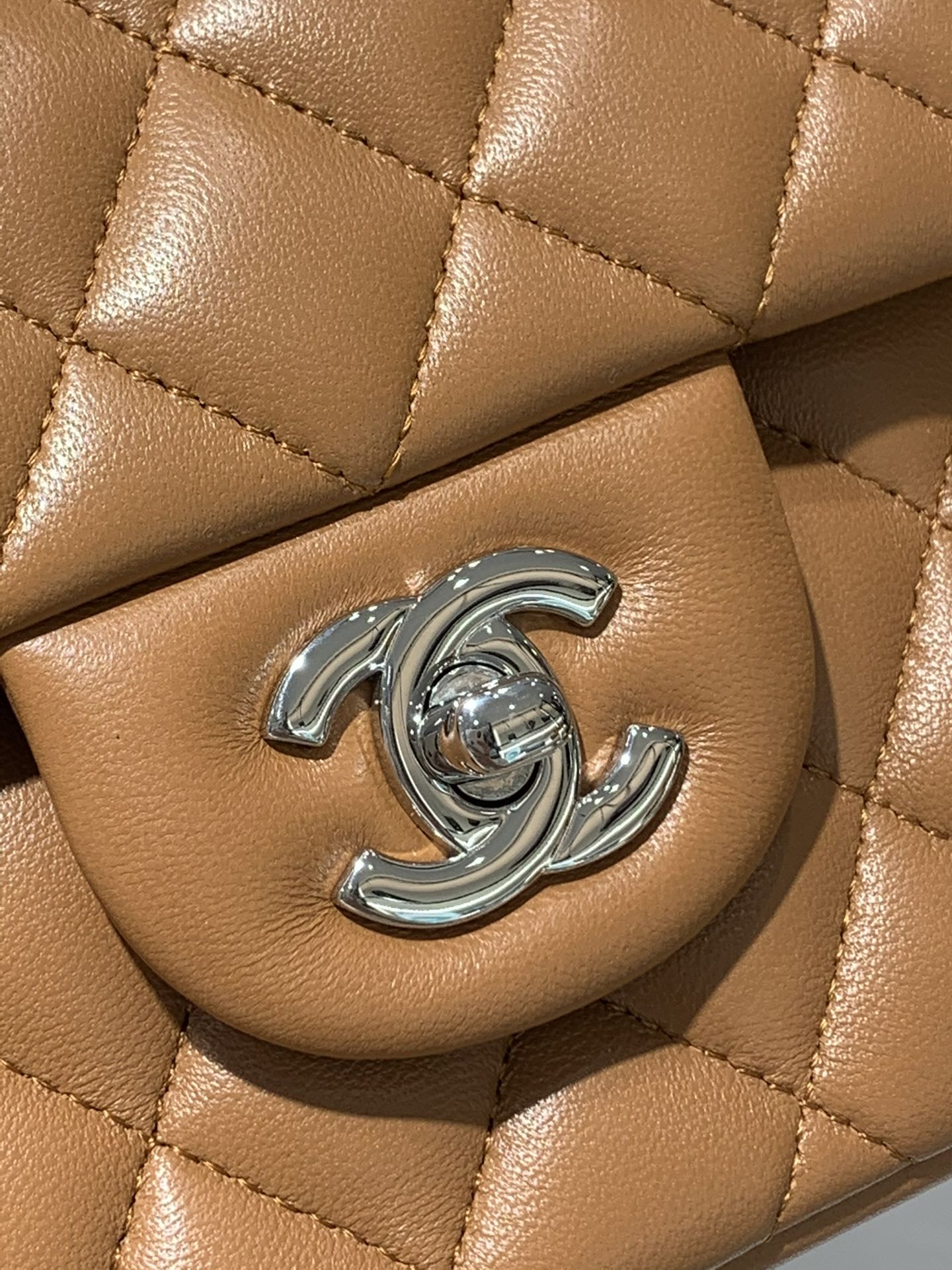 【真品级】Chanel CF 25  原厂bodin joyeux 羔羊皮  经典永远百搭 2022流行色 焦糖色 银扣