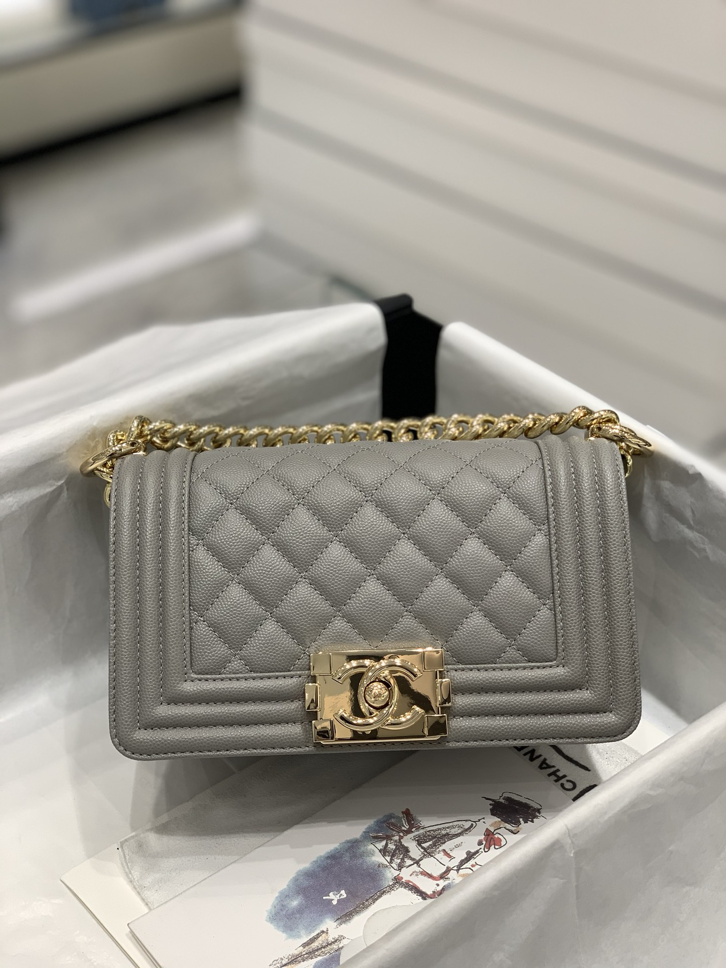 Chanel Boy Bag Medium Black Caviar Review 2021 Tiana Le  YouTube