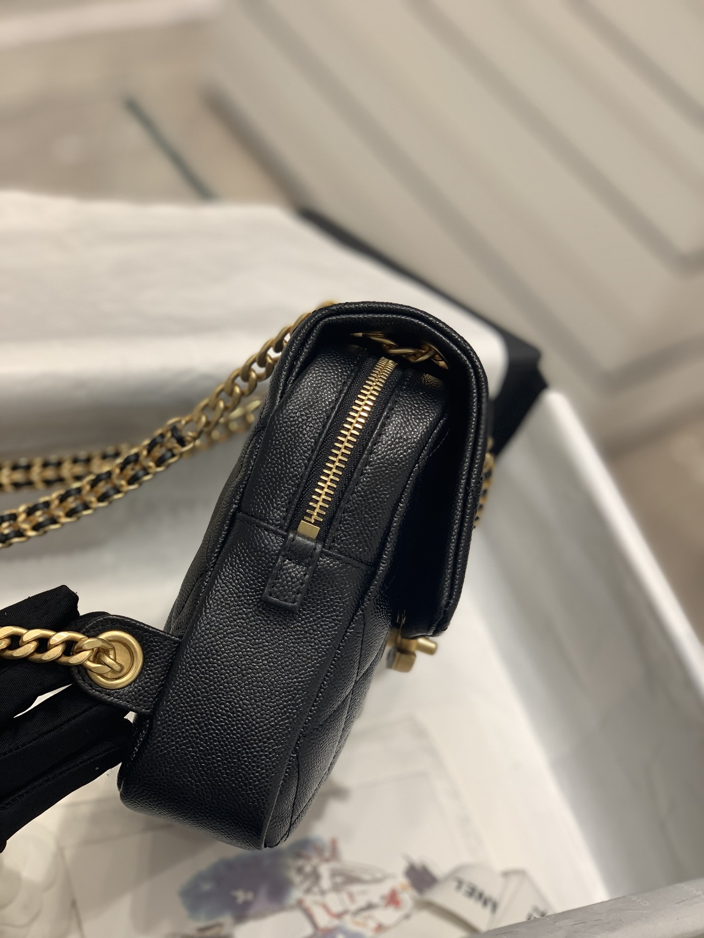 Chanel 22p春夏系列 复古双肩背包 20cm 鱼子酱牛皮配上复古金链-广州尚美皮具_原单包包工厂货源 Chanel 22p春夏系列 复古双肩背包 20cm 鱼子酱牛皮配上复古金链
