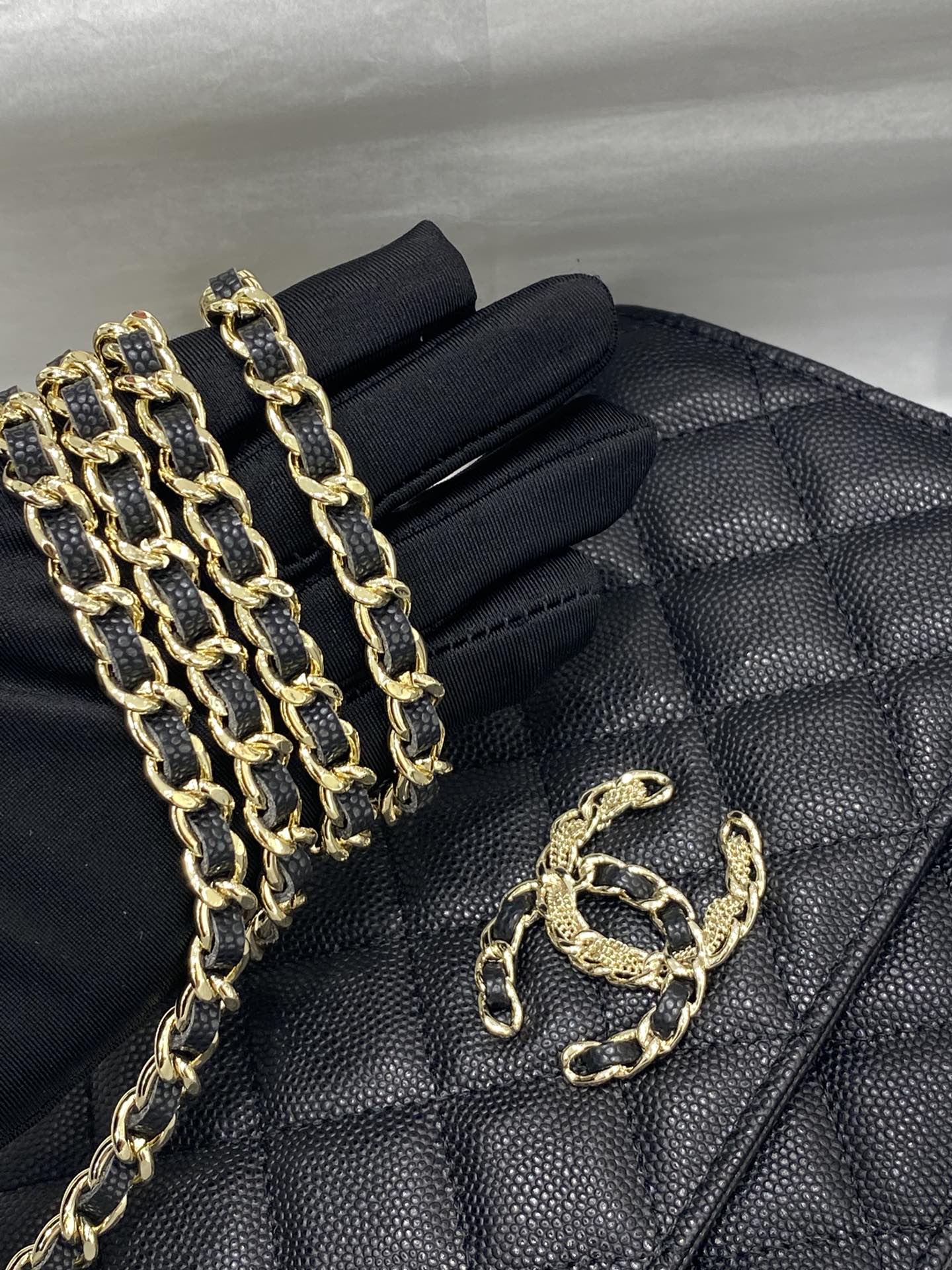 Chanel冬季神仙颜值之woc 皮子+金属搭配 19.5-12-3.5 黑色小牛皮～浅金扣