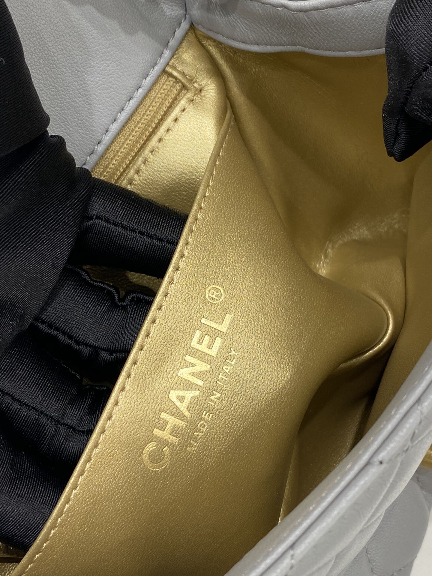 Chanel升级版带芯片～cf【小金球方胖子】  2020新春新款包包 灰色  尺寸13x18x7
