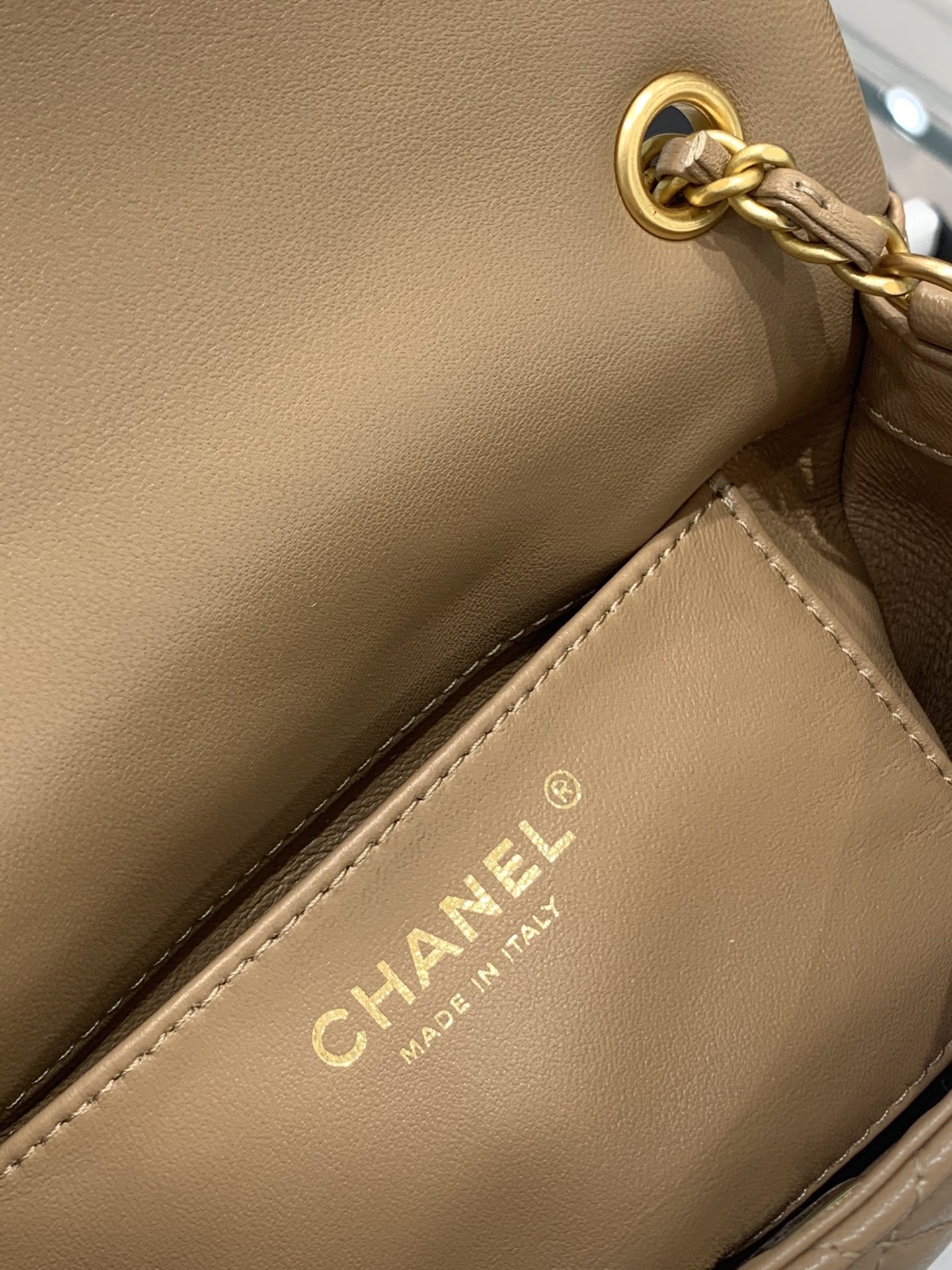 Chanel 上新啦 唯一的限量版 爱心链条mini cf cf经典版型加上爱心吊坠 18cm-广州尚美皮具_原单包包工厂货源 Chanel 上新啦 唯一的限量版 爱心链条mini cf cf经典版型加上爱心吊坠 18cm