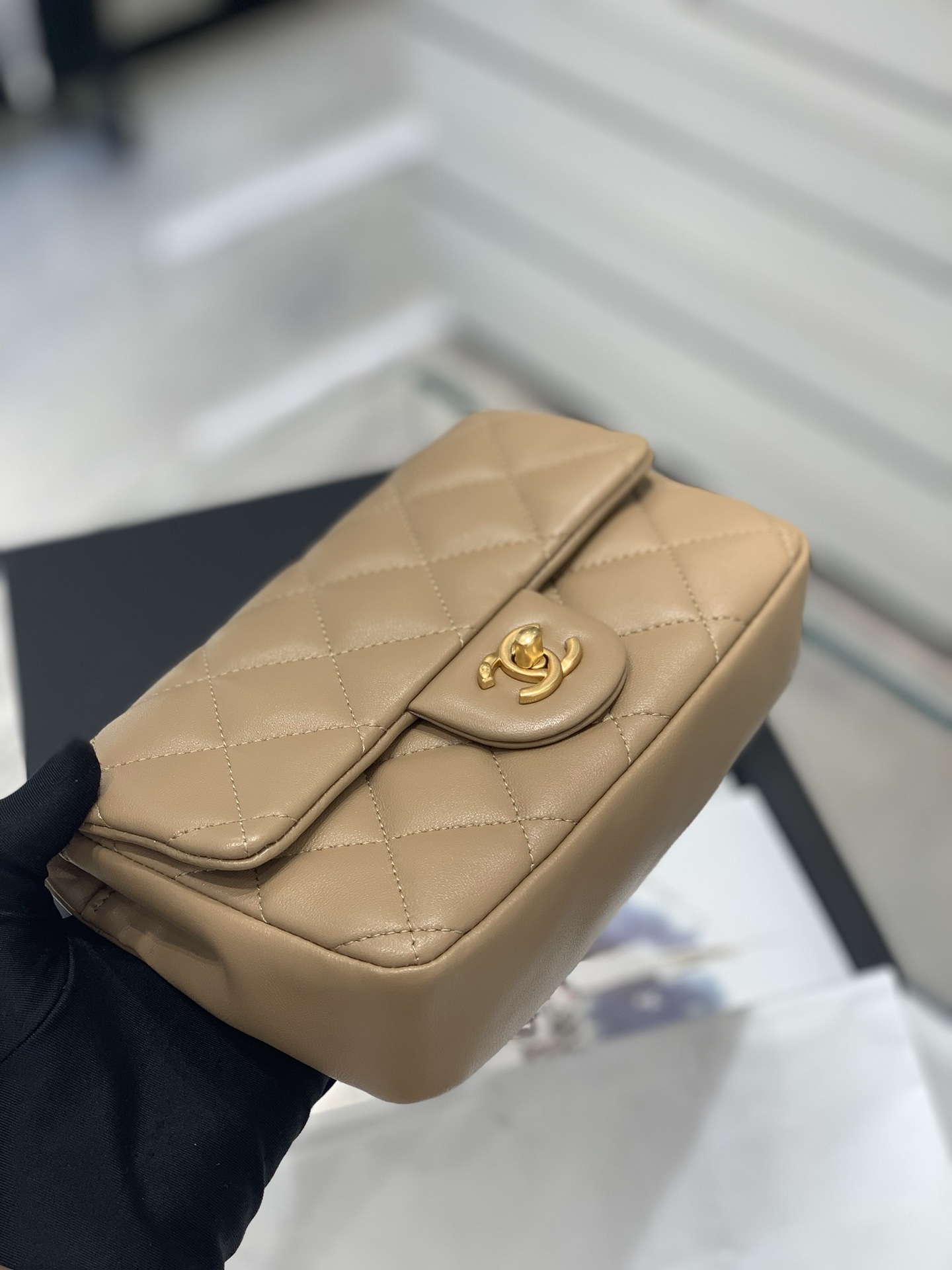 Chanel 上新啦 唯一的限量版 爱心链条mini cf cf经典版型加上爱心吊坠 18cm-广州尚美皮具_原单包包工厂货源 Chanel 上新啦 唯一的限量版 爱心链条mini cf cf经典版型加上爱心吊坠 18cm