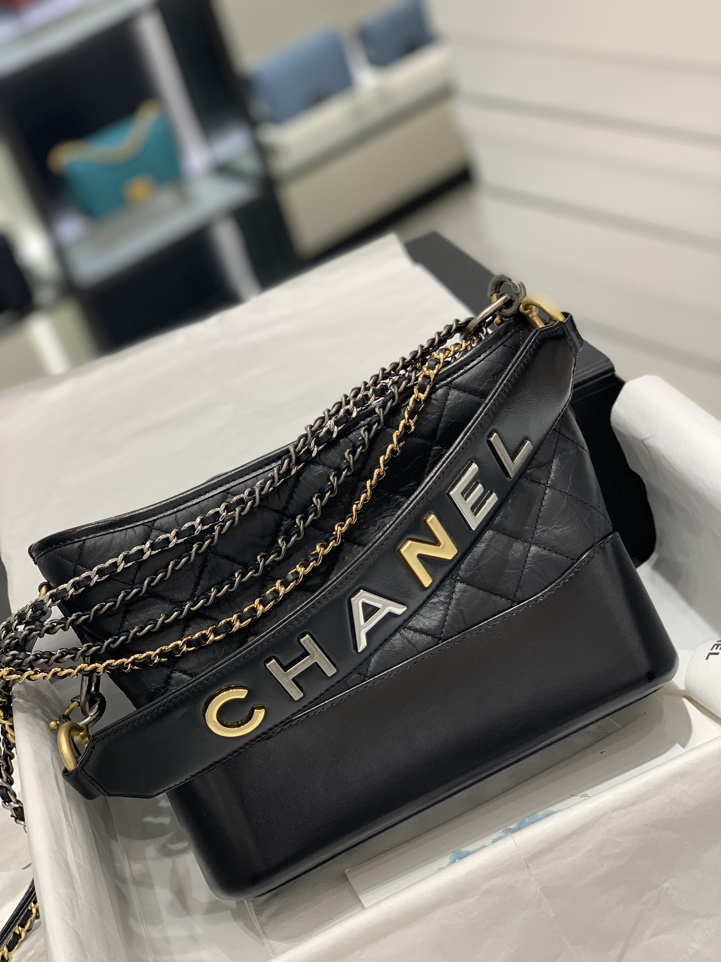Túi Chanel Gabrielle Small Hobo Bag màu đen calfskin logo handle strap best  quality