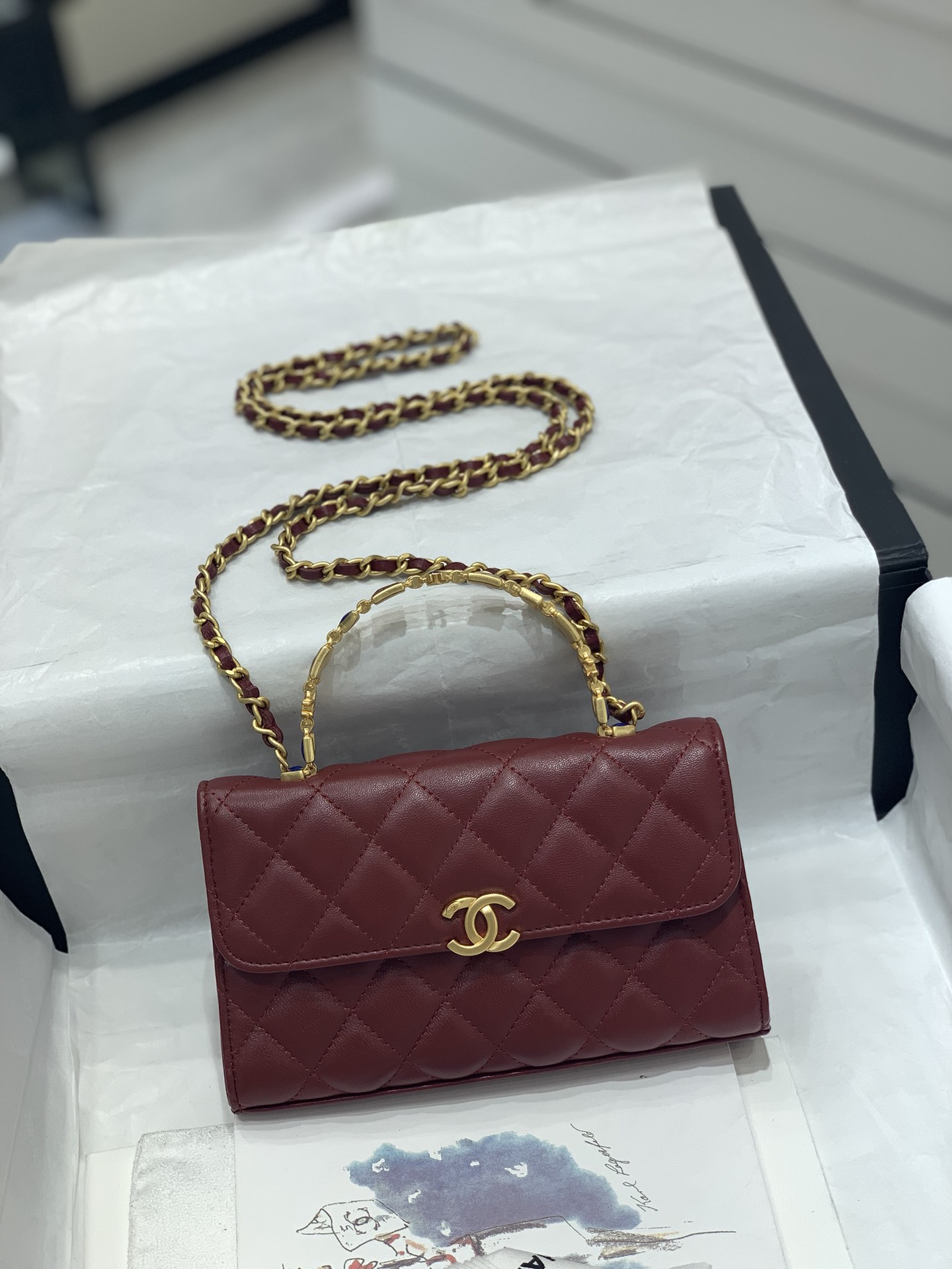 CHANEL 22B珐琅扣手柄包 Kelly 大号 复古金镂空设计 10-18-4.5cm-广州尚美皮具_原单包包工厂货源 CHANEL 22B珐琅扣手柄包 Kelly 大号 复古金镂空设计 10-18-4.5cm